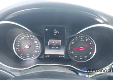 2015 Mercedes-Benz C 300 Luxury/Sport из США, поврежденный, VIN 55SWF4JB1FU087755